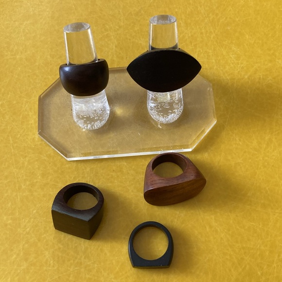 Bundle of five handmade wood wooden rings - Picture 2 of 8